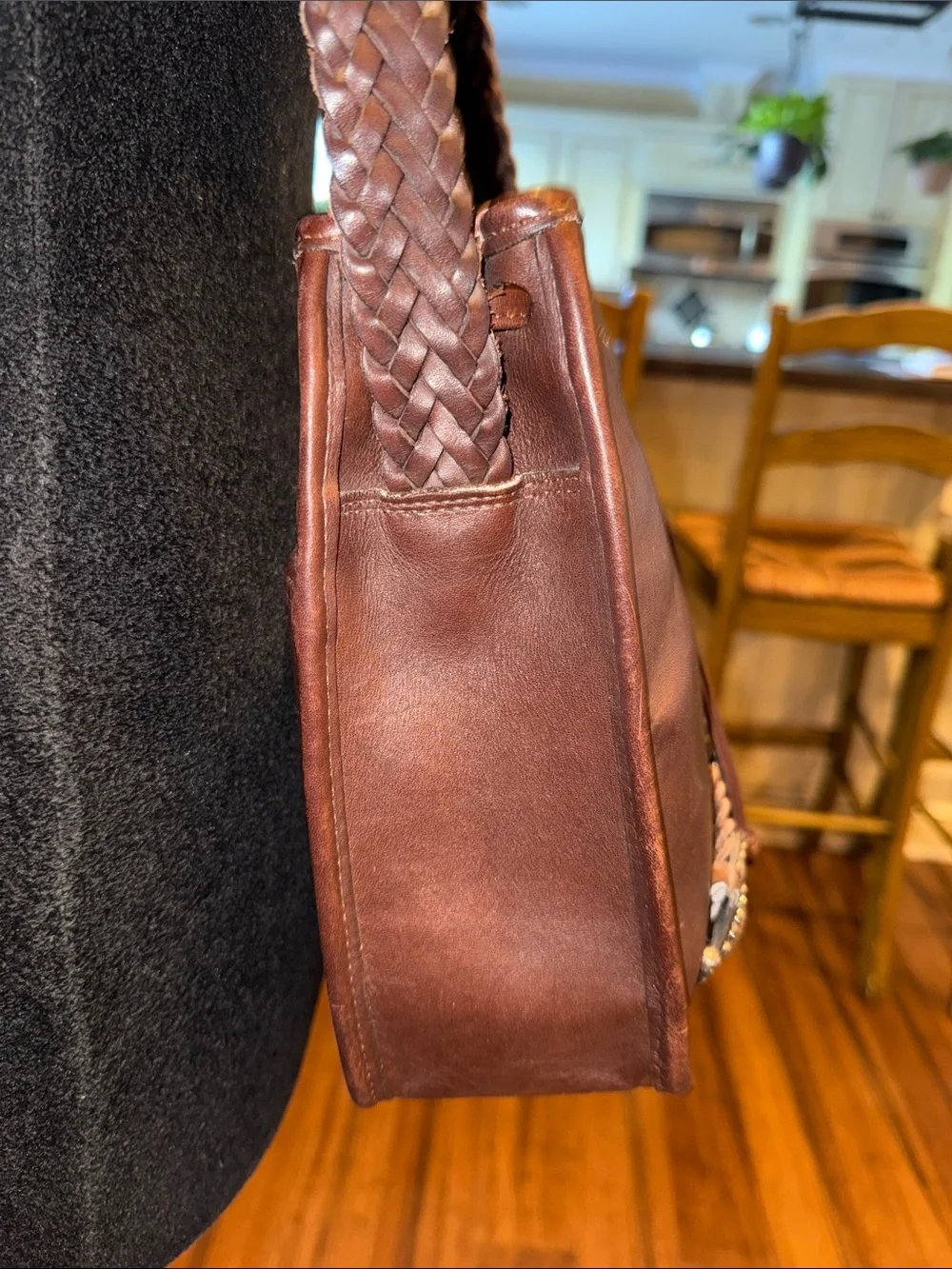 Vintage Brighton Braided Strap Brown Leather Shoulder Bag with Heart Accents - Picture 6 of 14